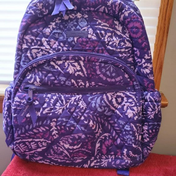 VERA BRADLEY QUILTED BACKPACK, TOTE, WRISTLET, ZIP AROUND WALLET & HAIR SCRUNCHI - Picture 2 of 9